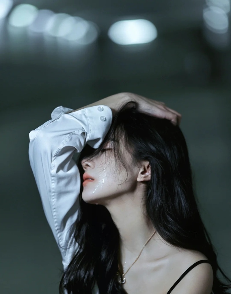 ảnh giọt nước mắt buồn 12