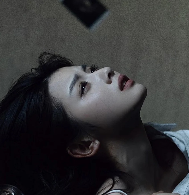 ảnh giọt nước mắt buồn 26