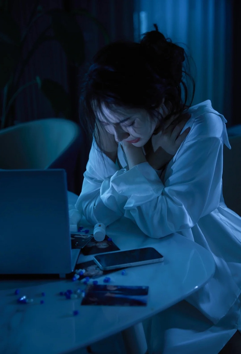 ảnh girl buồn 21