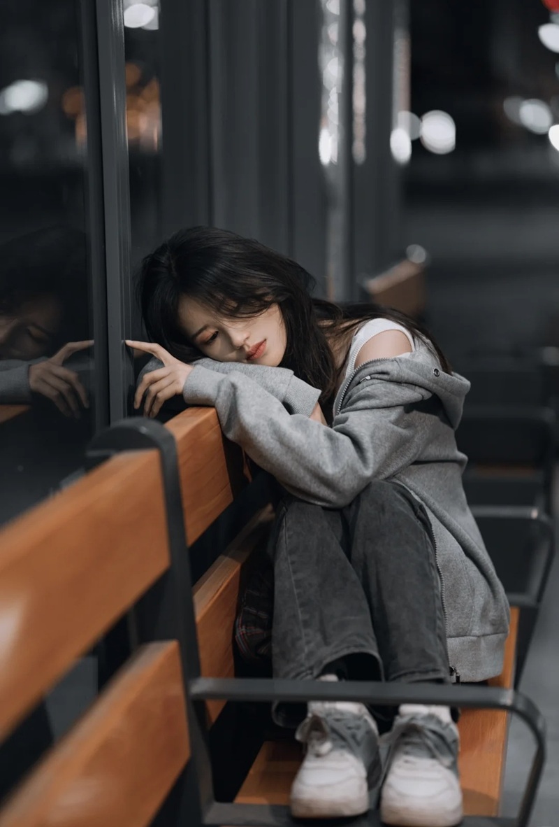 ảnh girl buồn 29