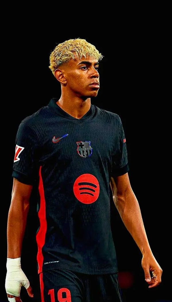 ảnh lamine yamal ngầu 15