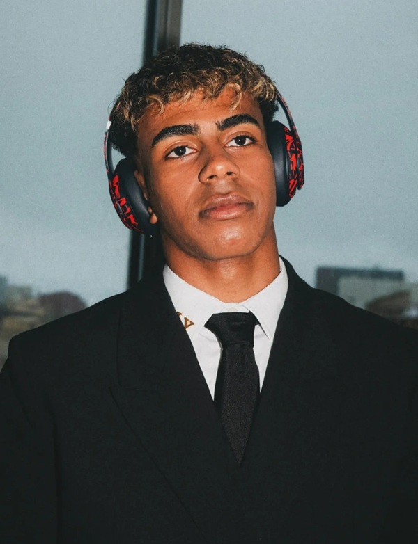 ảnh lamine yamal ngầu 8