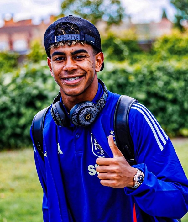 ảnh lamine yamal ngầu 9