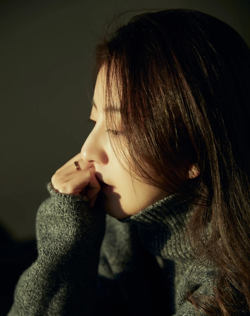 ảnh mặt buồn tâm trạng 8