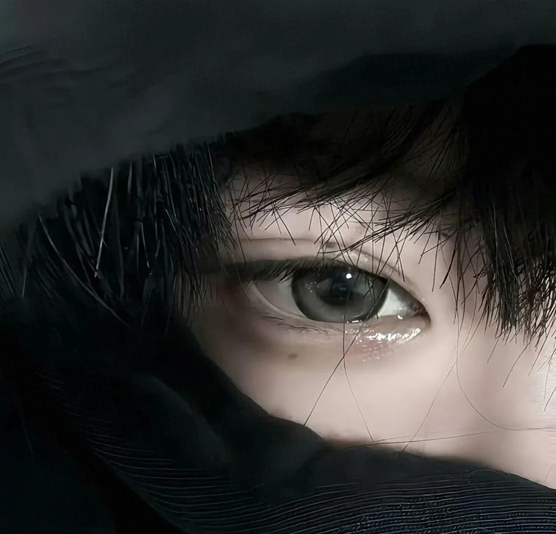 ảnh mắt khóc 12