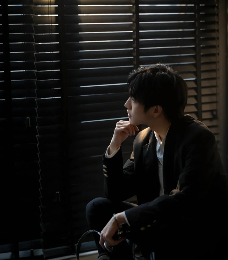 ảnh nam ngầu lạnh lùng 12