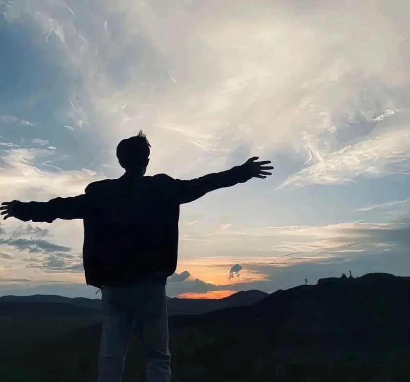 ảnh nam ngầu lạnh lùng 18