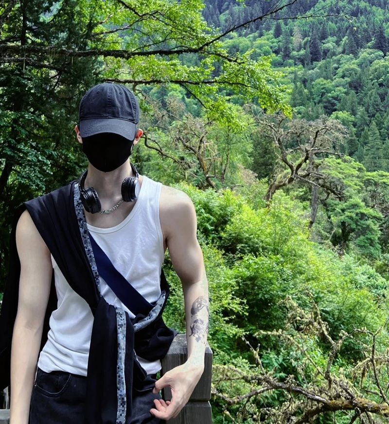 ảnh nam ngầu lạnh lùng 19