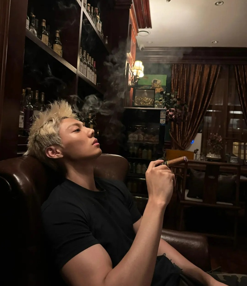 ảnh nam ngầu lạnh lùng 2