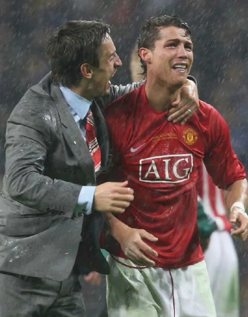 ảnh ronaldo khóc 2