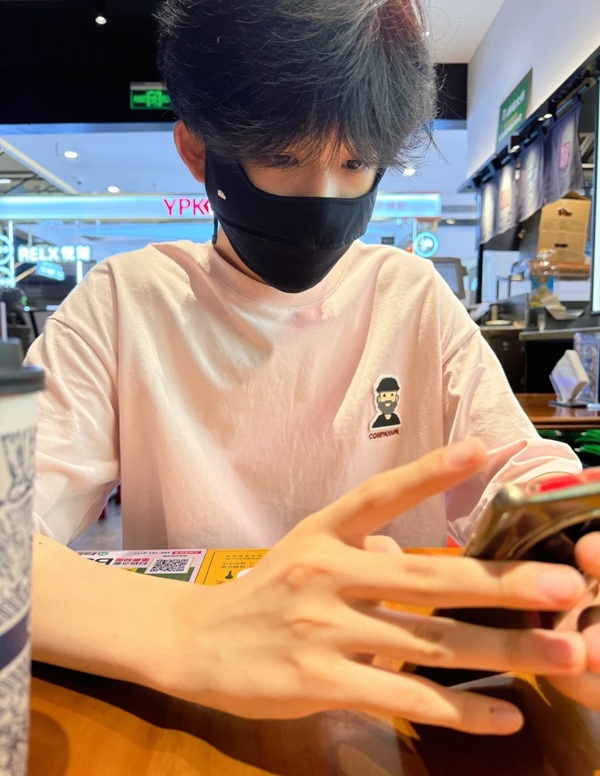 ảnh trai 2k12 che mặt 16