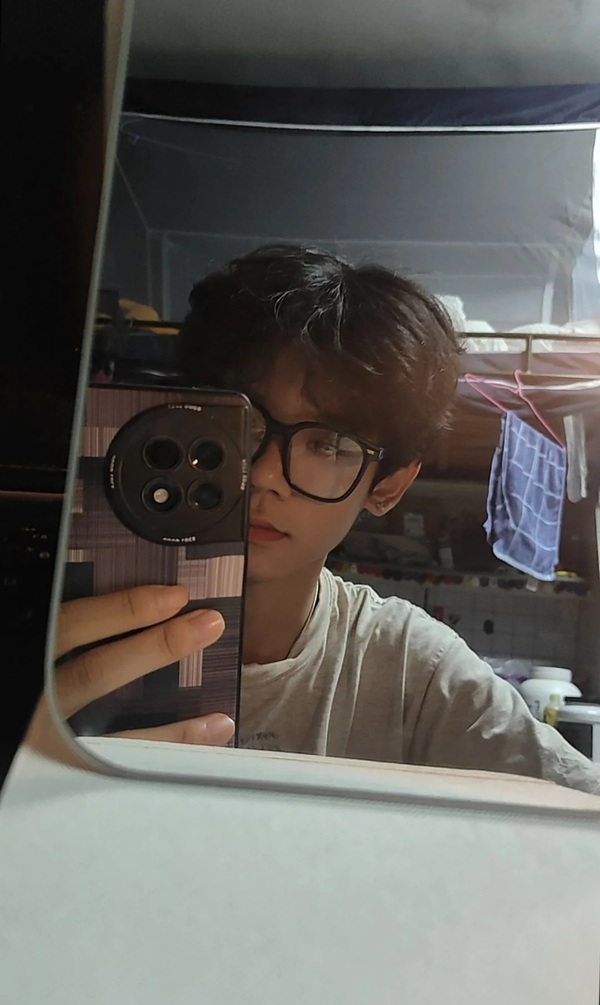 ảnh trai 2k12 che mặt 18