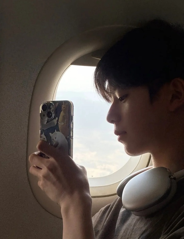 ảnh trai 2k12 che mặt 31