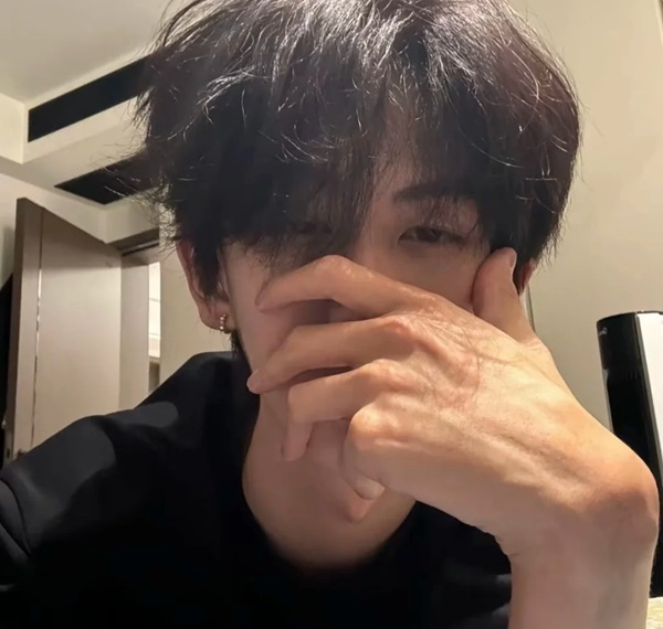 ảnh trai 2k12 che mặt 36