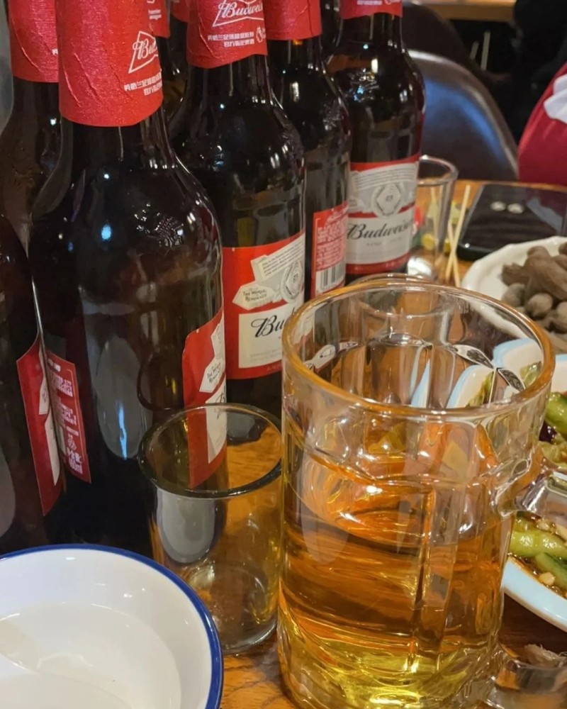 buồn ảnh bia rượu tự chụp 20