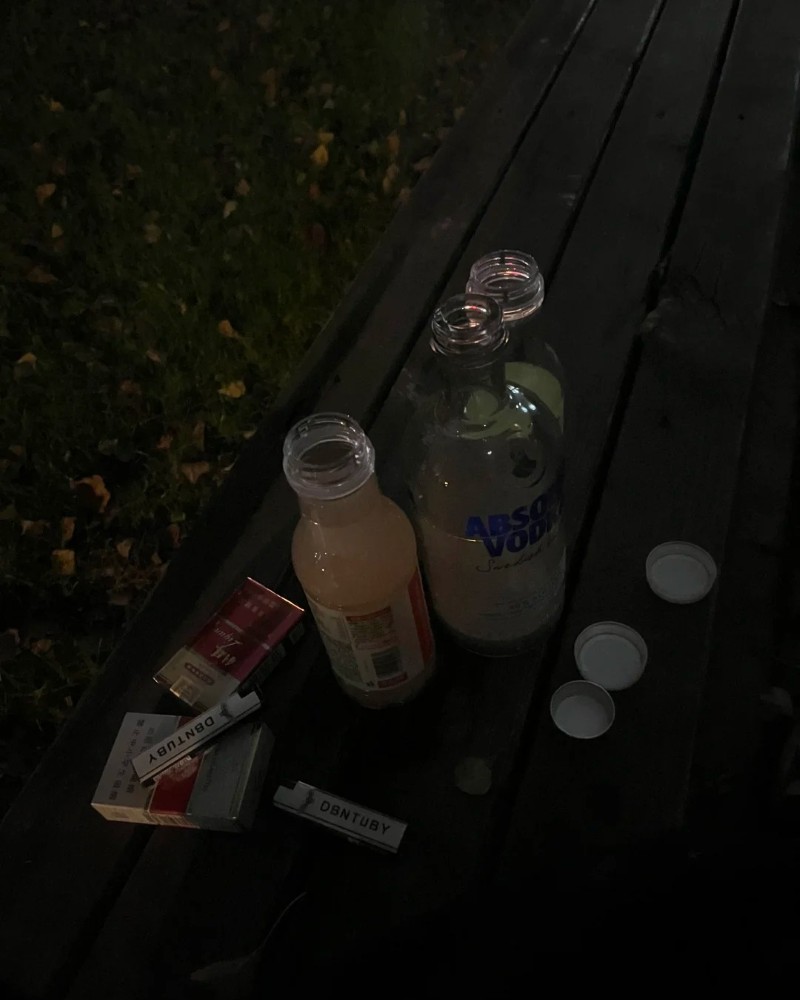 buồn ảnh bia rượu tự chụp 32