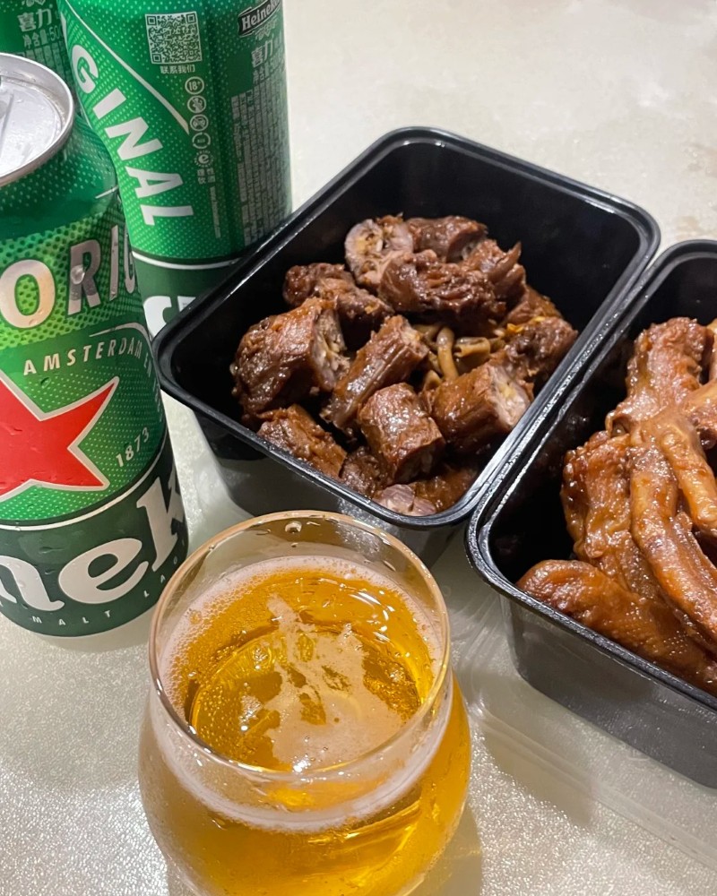 buồn ảnh bia rượu tự chụp 43