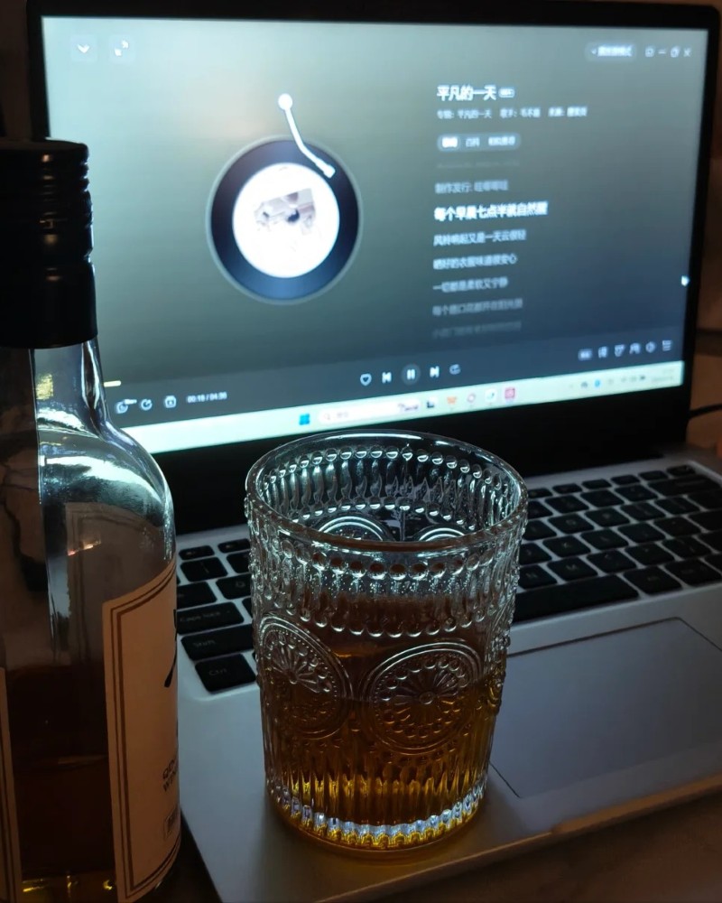 buồn ảnh bia rượu tự chụp 5