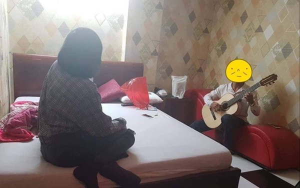 ghế tình yêu meme 2