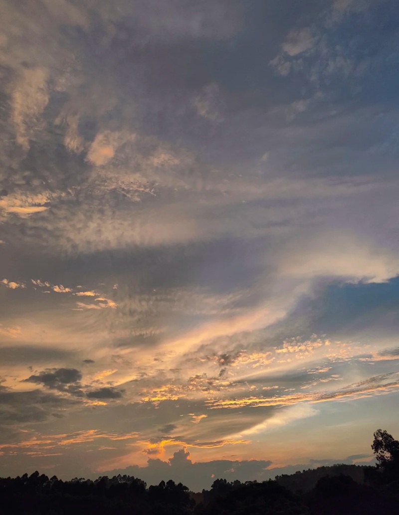 hình ảnh bầu trời đêm buồn 19