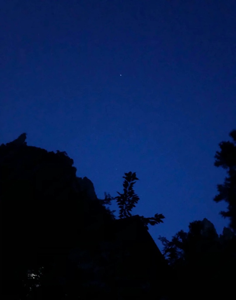 hình ảnh bầu trời đêm buồn 25