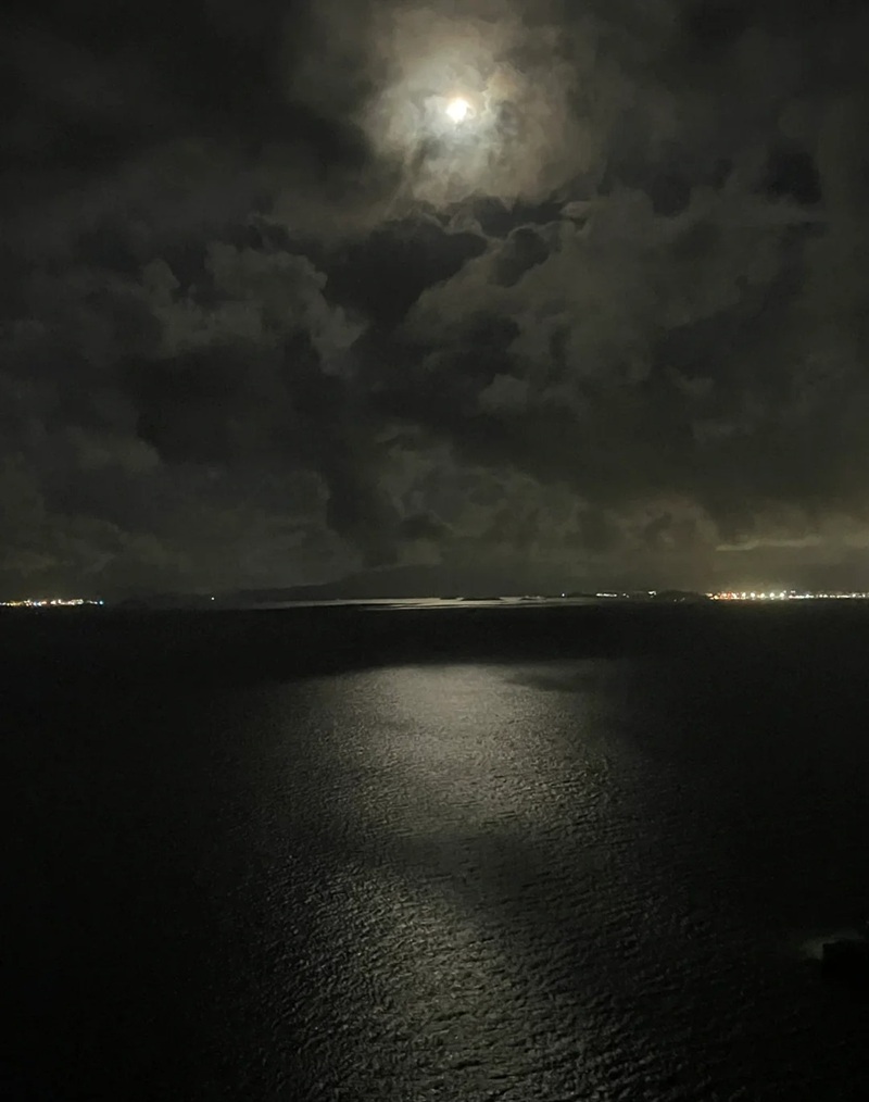 hình ảnh bầu trời đêm buồn 42