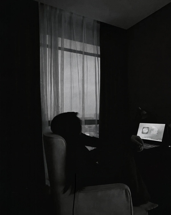 hình ảnh buồn mệt mỏi 28