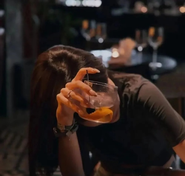 hình ảnh buồn mệt mỏi 33