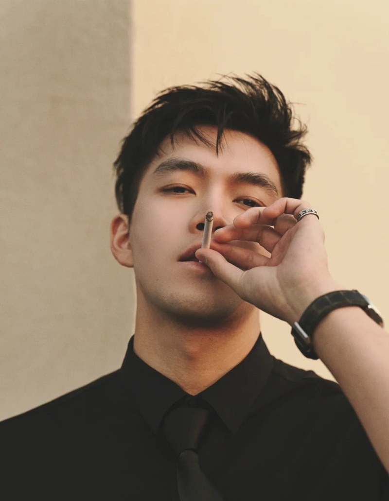 hình ảnh hút thuốc ngầu nam 7
