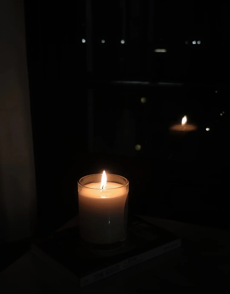 hình ảnh ngọn nến buồn 6