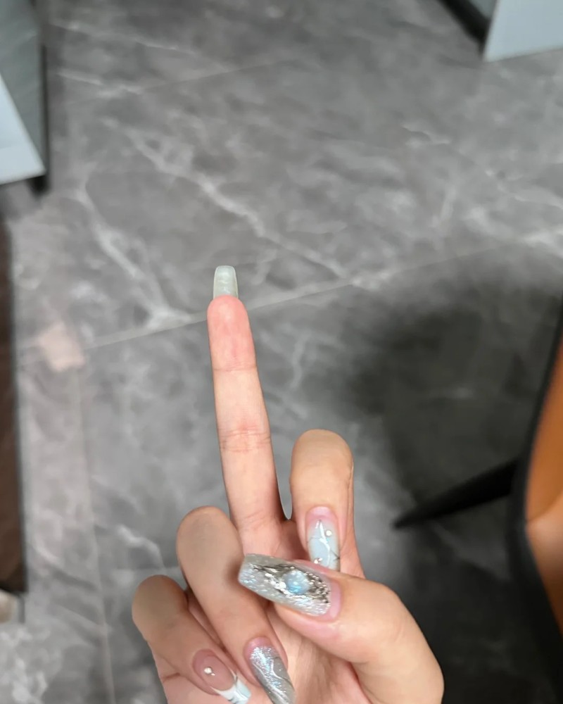 hình ảnh ngón tay giữa ngầu 10