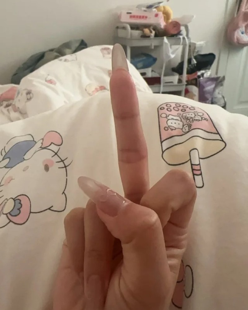 hình ảnh ngón tay giữa ngầu 15