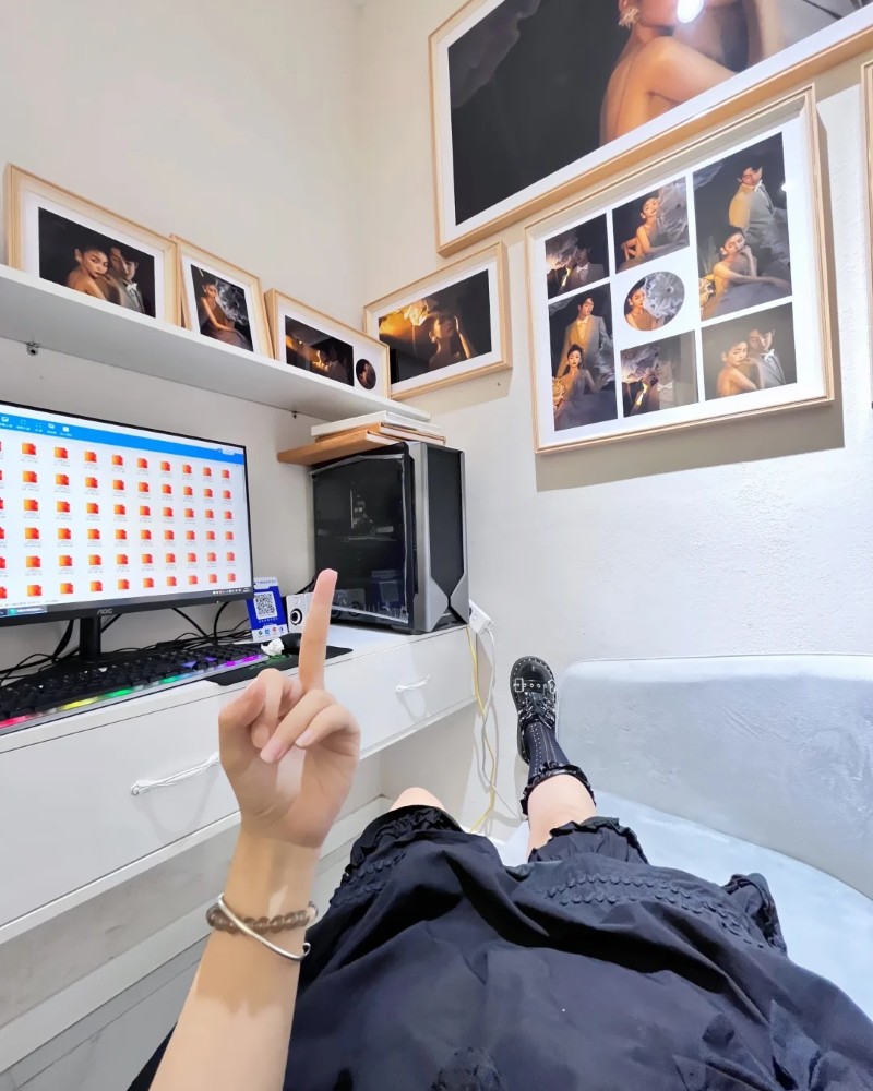 hình ảnh ngón tay giữa ngầu 19