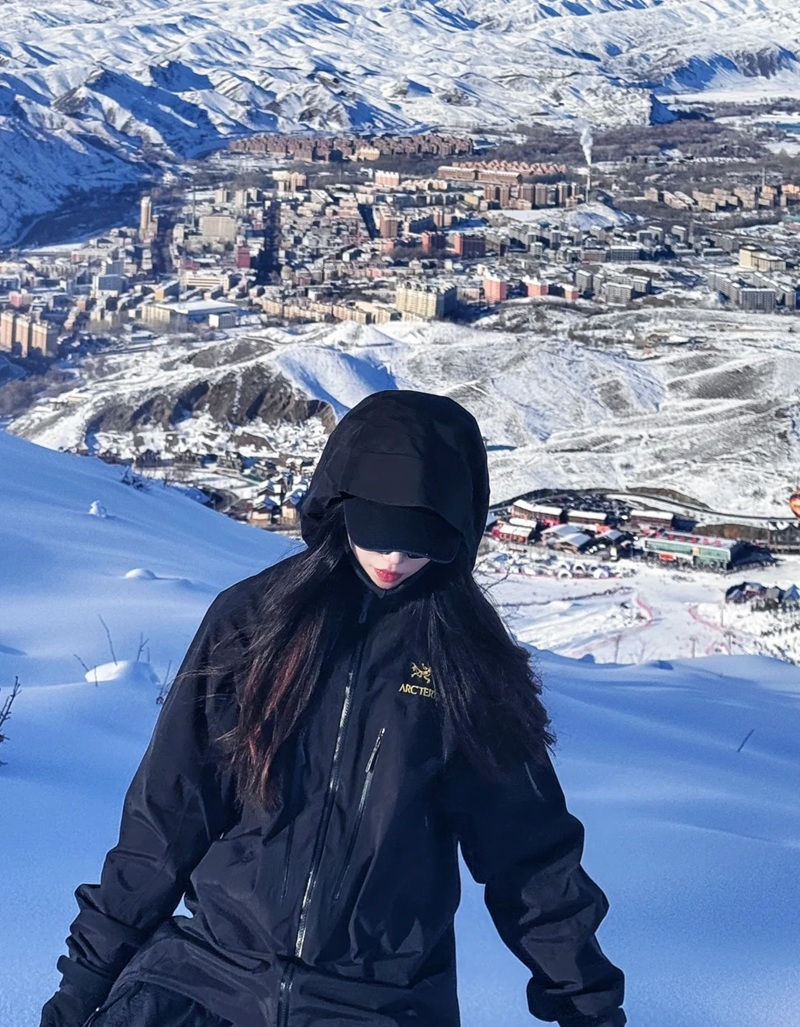 hình ảnh nữ che mặt ngầu 17