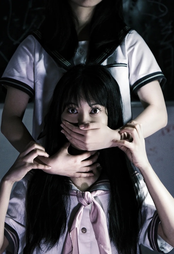 meme bịt miệng 1