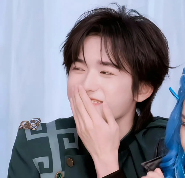 meme bịt miệng 16