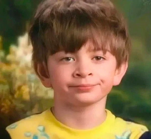 meme cười gượng 24