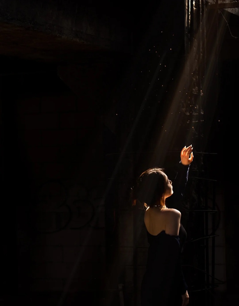 những hình ảnh chia tay buồn nhất 11