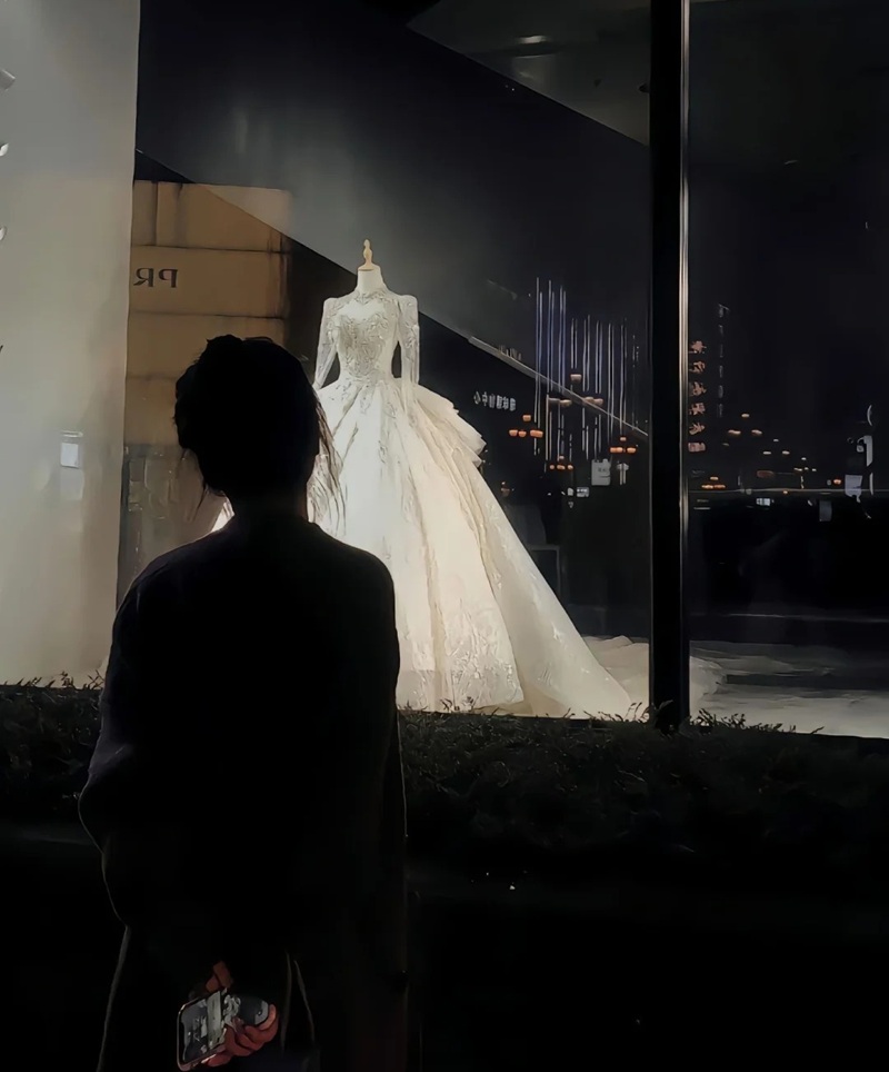 những hình ảnh chia tay buồn nhất 13