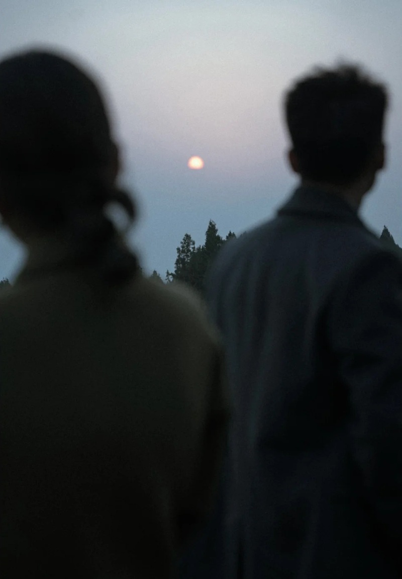 những hình ảnh chia tay buồn nhất 23