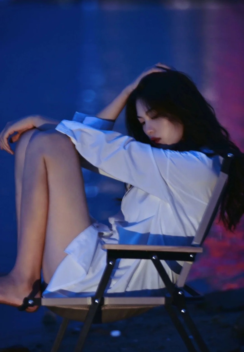 những hình ảnh chia tay buồn nhất 28