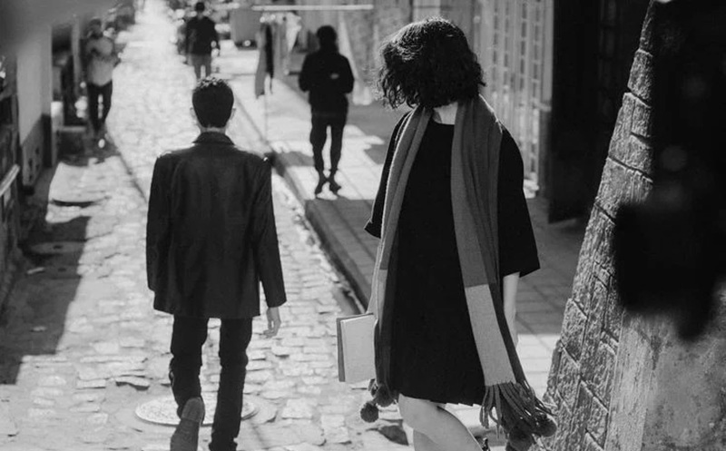 những hình ảnh chia tay buồn nhất 5