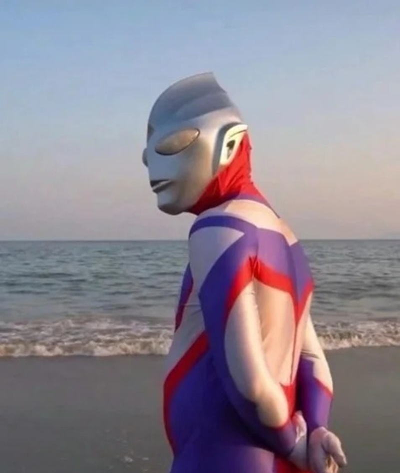 siêu nhân điện quang meme 30