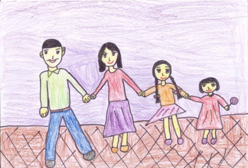 tranh vẽ gia đình 4 người đơn giản 8