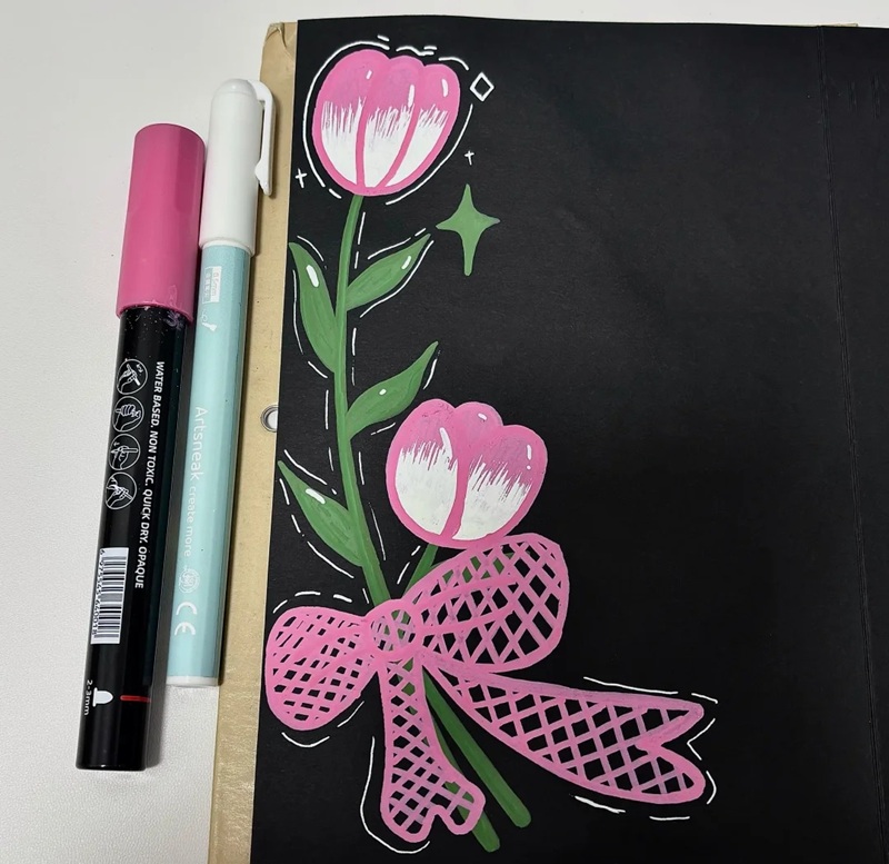 vẽ hoa tulip đơn giản​ 36